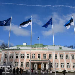 Karis ei kiirusta Hussarile kandideerimisotsuse teatamisega