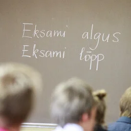 Ministeeriumi plaan: rahvastikuregistris saab märkida kaks emakeelt