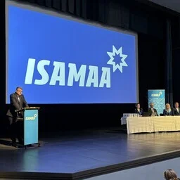 Isamaa kaotas toetust