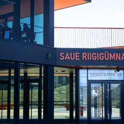 Riigikoolide direktorid saavad tähtajatud töölepingud