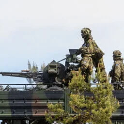 Uuring: Eesti elanike kaitsetahe püsib kõrge, ohuna nähakse küberrünnakuid