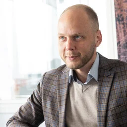 Jaagant: Parempoolsete ja EKRE probleemiks on tuntud nimede vähesus