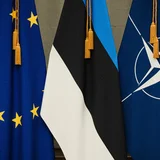 Uuring: Eesti elanikud eelistavad USA ja EL-i vastuolude korral kompromissi