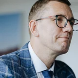 Michal: 20 kohta riigikogus lubab poliitikas tegutseda