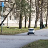 Pakirobot põhjustas vigastatutega liiklusõnnetuse